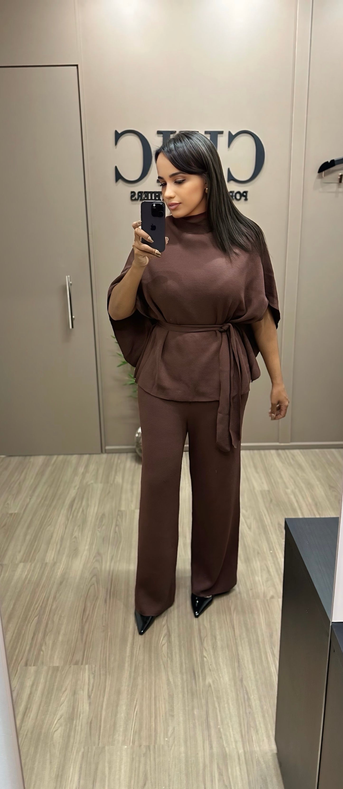 Conjunto Emy